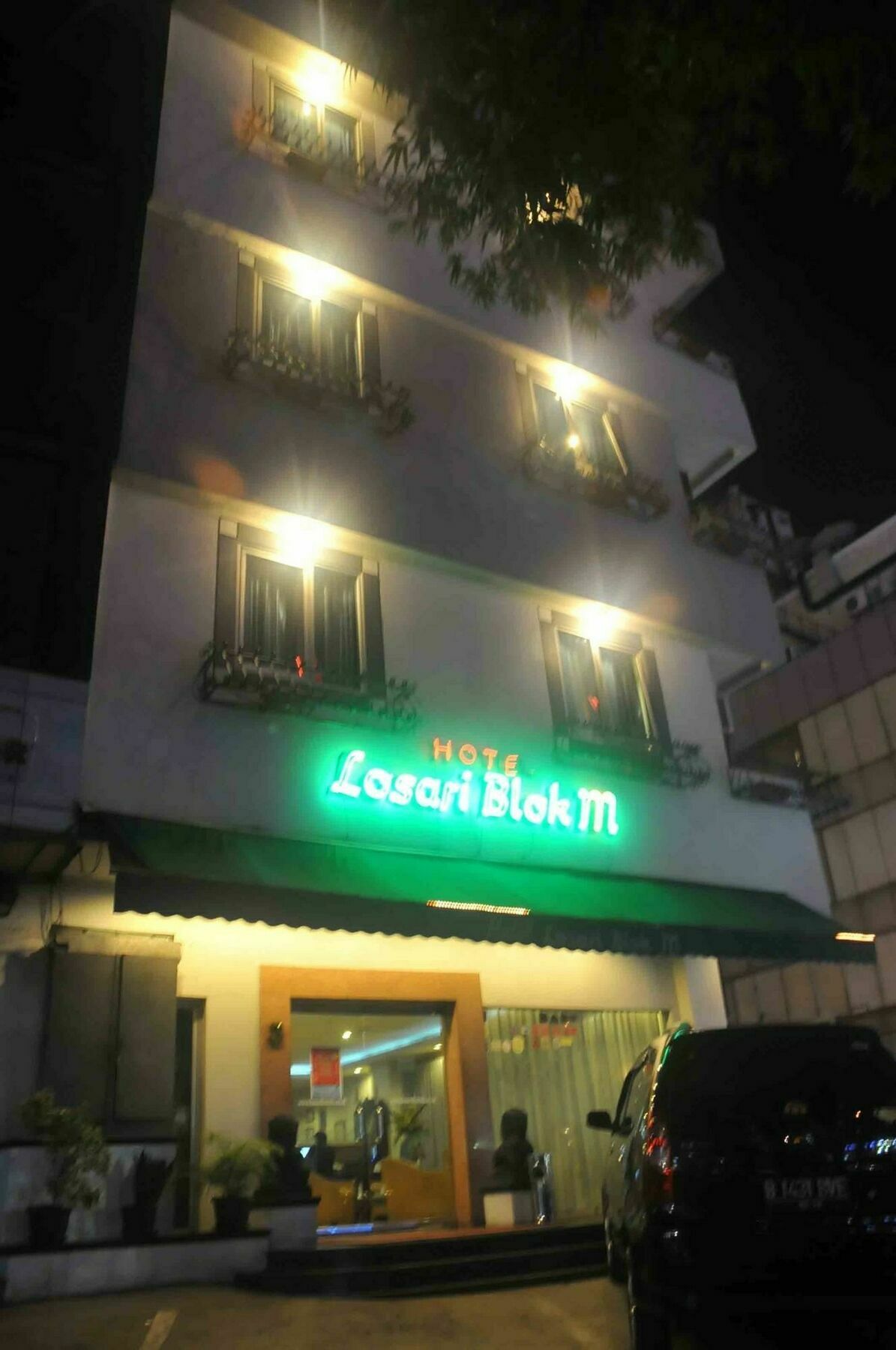Losari Blok M Hotel Jakarta Exterior foto